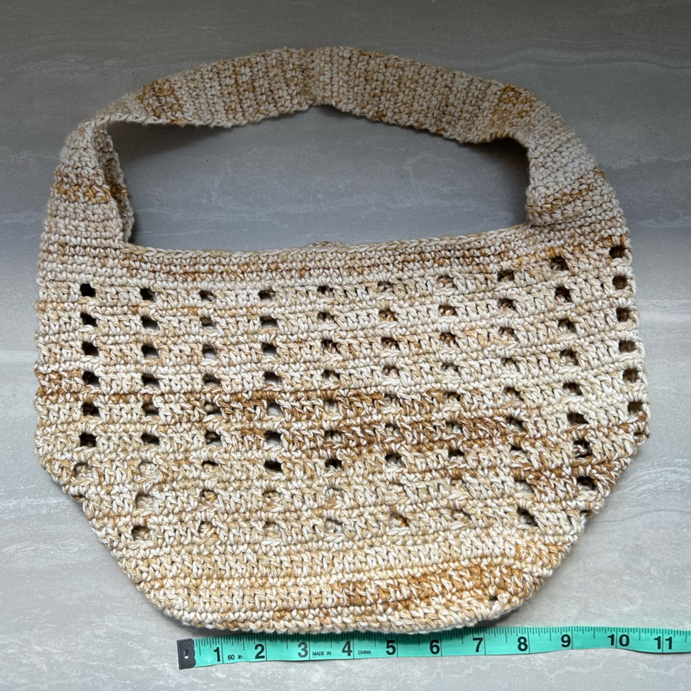 Handmade Crochet Shoulder Bag in Cream & Tan - Picture 6 of 8